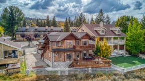 032 - Lakefront Village Escape - Meredith Lodging